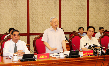 Политбюро ЦК КПВ провело рабочую встречу с руководителями ПК парткома Куангниня